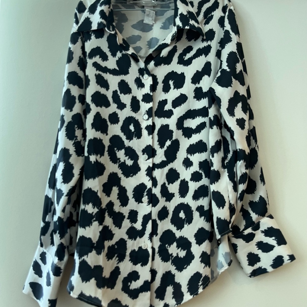H&M Black and White Leopard Print Blouse